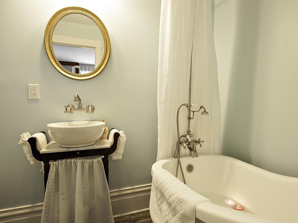Bella Fattoria Bed And BreakfastBerlin Center エクステリア 写真